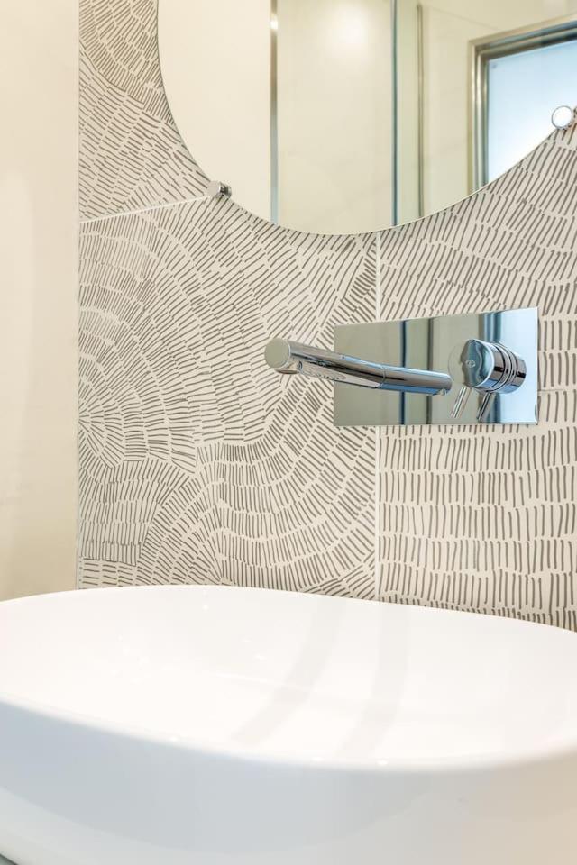 Syntagma Modern New Flat, Large Balcony With View Διαμέρισμα Αθήνα Εξωτερικό φωτογραφία